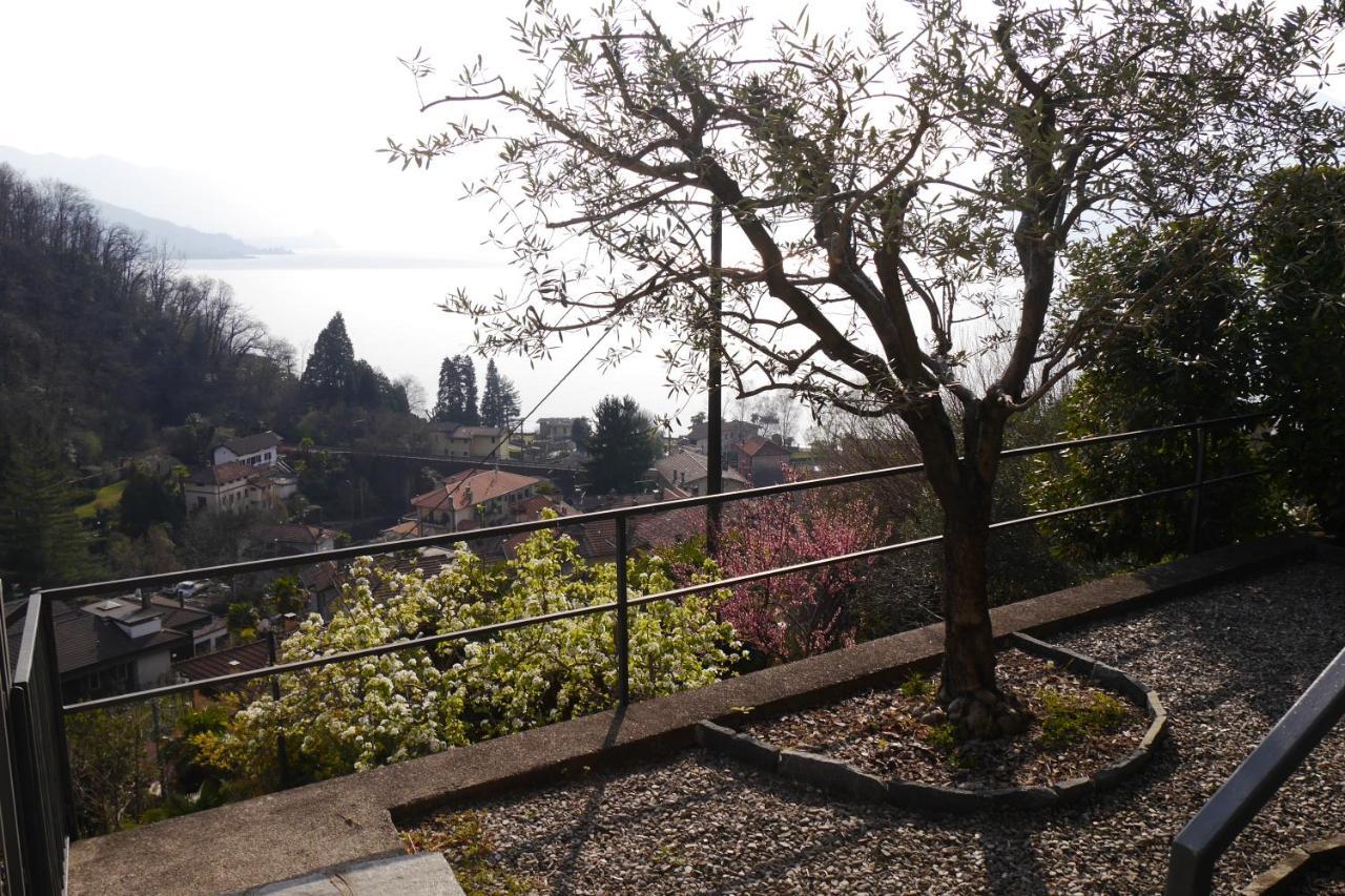 Casa Colmegna Mit Traumhaften See- Und Bergblick Luino Extérieur photo